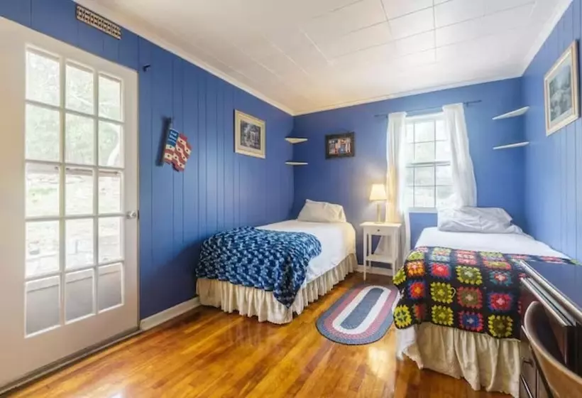 Aamiaismajoitus (B&B) Cozy Homeva Kensico Wp