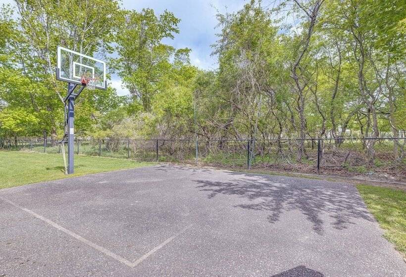 Boho Beach Hideaway W/ Pool, Fire Pit & Grill!