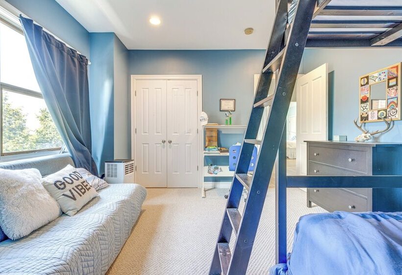 Boho Beach Hideaway W/ Pool, Fire Pit & Grill!