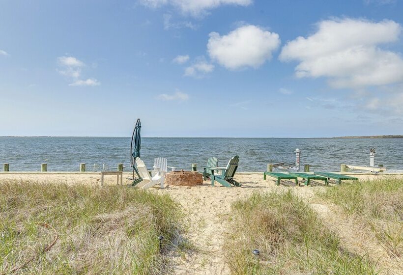Boho Beach Hideaway W/ Pool, Fire Pit & Grill!