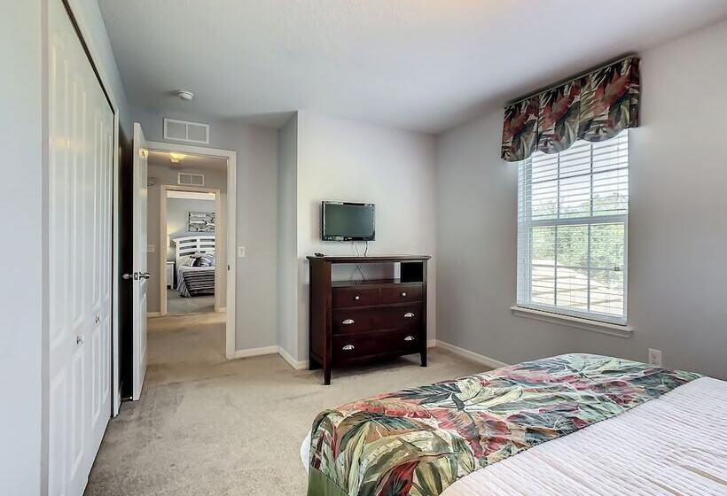 Calabria Villa Near Disney   Pool   Game Room