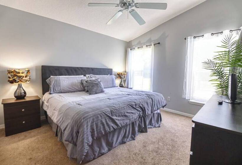 Camile S Sandy Ridge Vacation Home