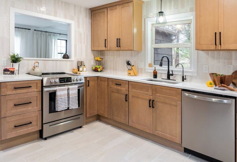 Charcoal Chalet By Avantstay A+ Design W/ Firepit