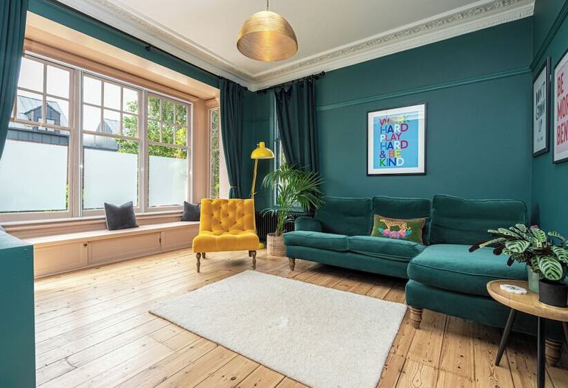 Chic And Colourful Family Home By Underthedoormat