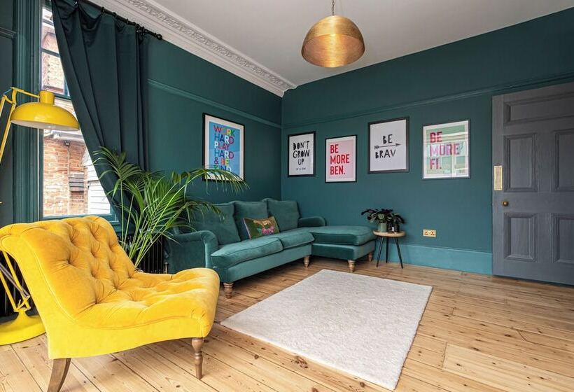 Chic And Colourful Family Home By Underthedoormat