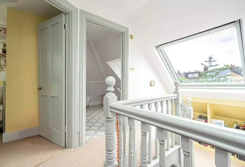 Chic And Colourful Family Home By Underthedoormat