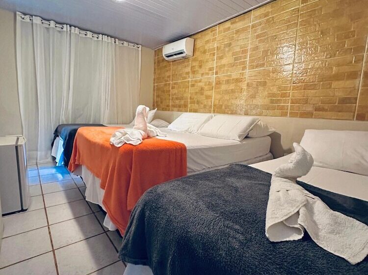 호텔 Pousada Golfinho