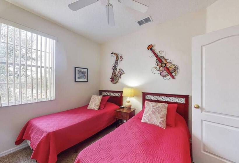 Jagjit S Tuscan Hills Vacation Home