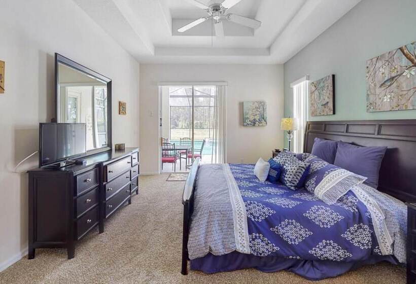 Jagjit S Tuscan Hills Vacation Home