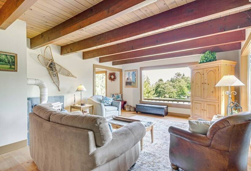 Langley Forest Cabin W/ Grill < 2 Mi To Downtown!