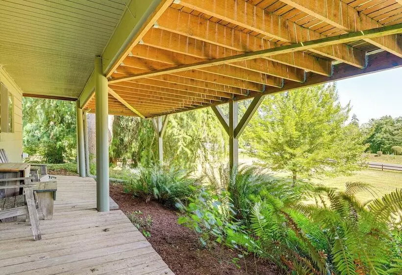 Langley Forest Cabin W/ Grill < 2 Mi To Downtown!