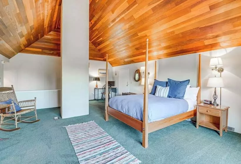 Langley Forest Cabin W/ Grill < 2 Mi To Downtown!