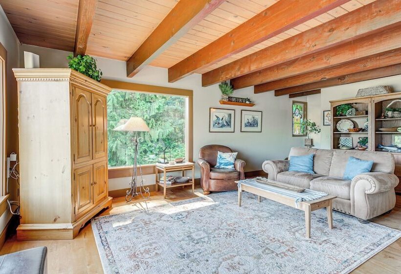 Langley Forest Cabin W/ Grill < 2 Mi To Downtown!