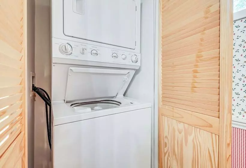 Langley Forest Cabin W/ Grill < 2 Mi To Downtown!