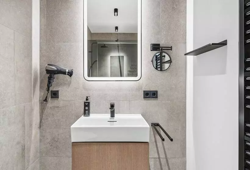 Limehome Santiago De Compostela