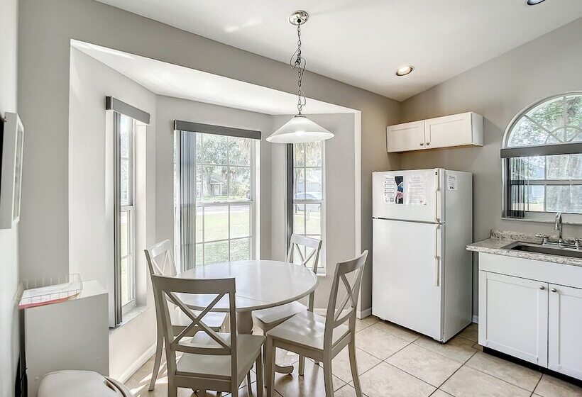 Luxurious Escape At Indian Ridge Oaks