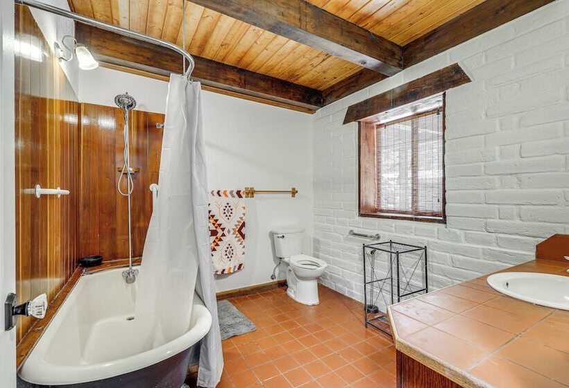 Montecito Adobe Home W/ Ridge & City Skyline View