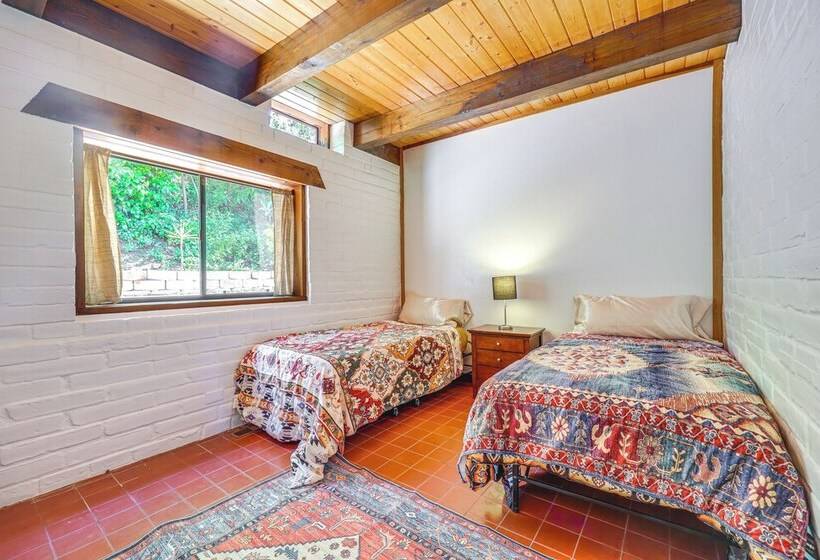 Montecito Adobe Home W/ Ridge & City Skyline View