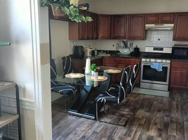 Majatalo Fada Guest House Newark Nj Airport Ewr