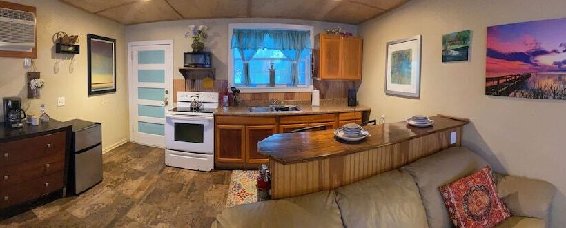 リゾートホテル The Lodge At Runaway Bay