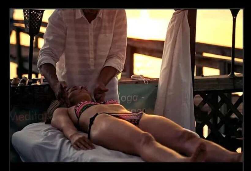 리조트 The Lodge At Runaway Bay