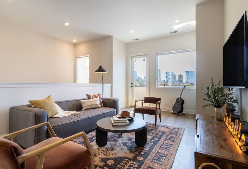 The Conway Ensemble Escape W/ Deck