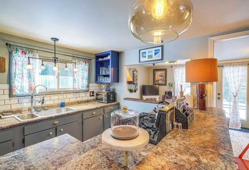 The I House  Interlochen Home W/ Sauna, Fireplace