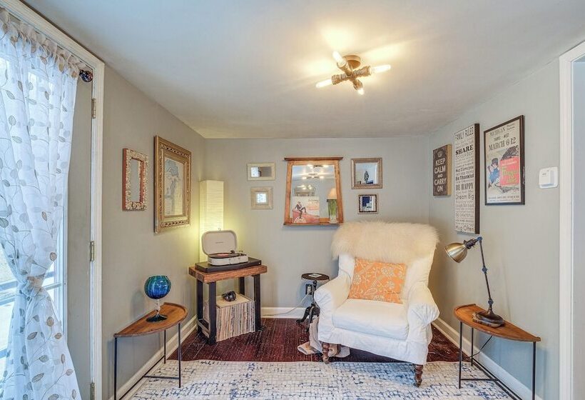 The I House  Interlochen Home W/ Sauna, Fireplace