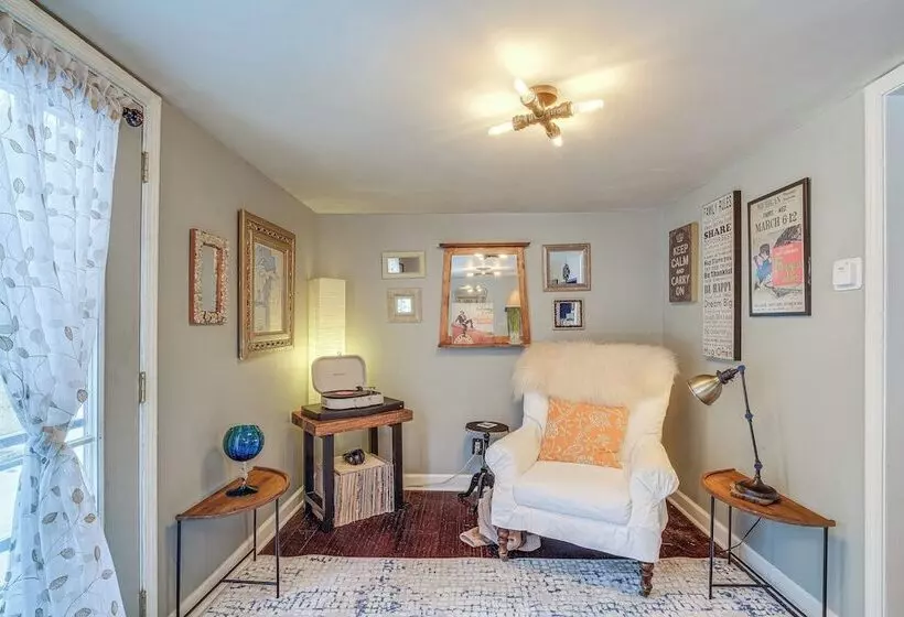 The I House  Interlochen Home W/ Sauna, Fireplace