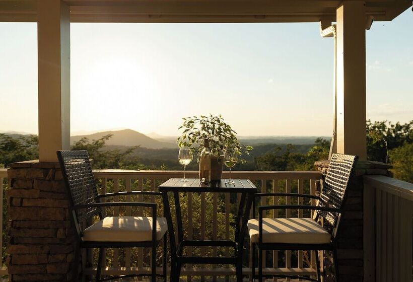 The Roxy 2 Homes In 1!