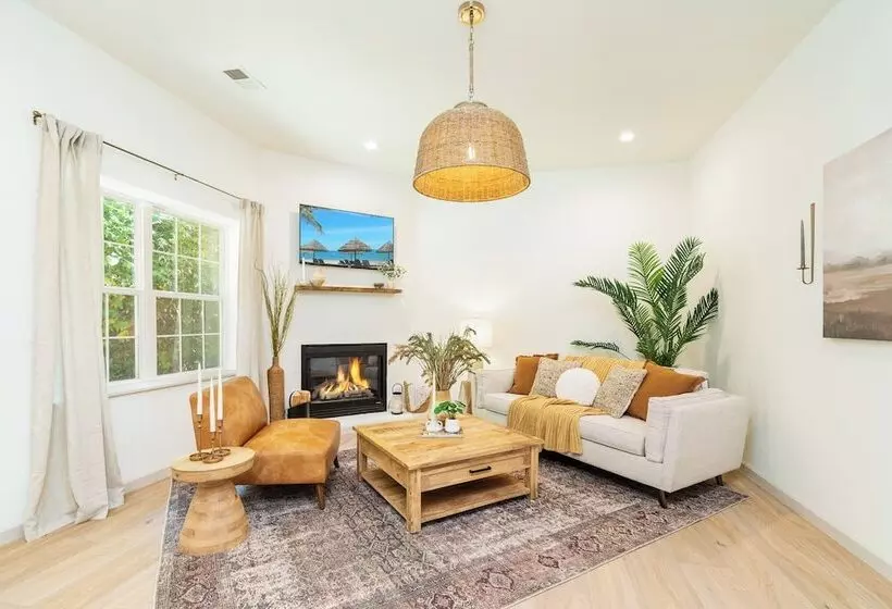 The Roxy 2 Homes In 1!