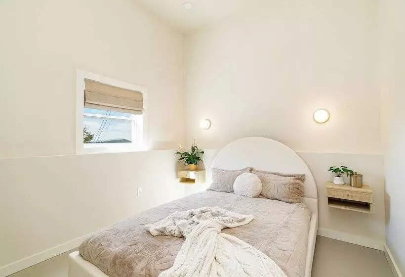 The Roxy 2 Homes In 1!