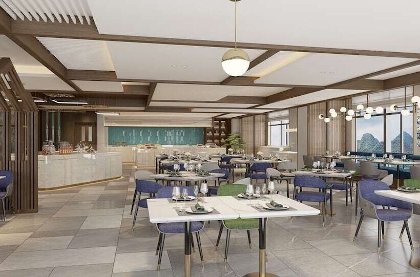 Hotel Hilton Garden Inn Xingyi Wanfenglin