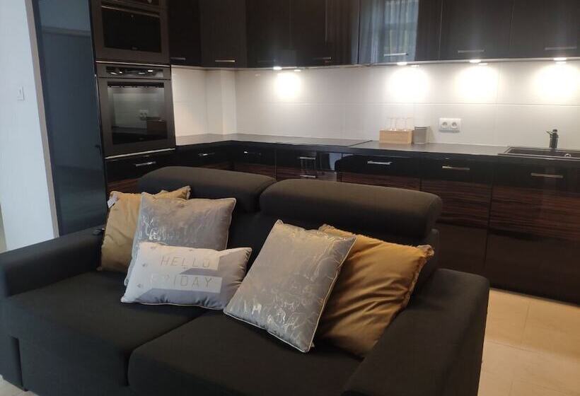 Apartamenty Varsovia 304