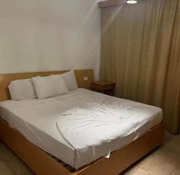 2 Bedrooms 2 Bathrooms Apartment At Domina Coral Bay Sea View