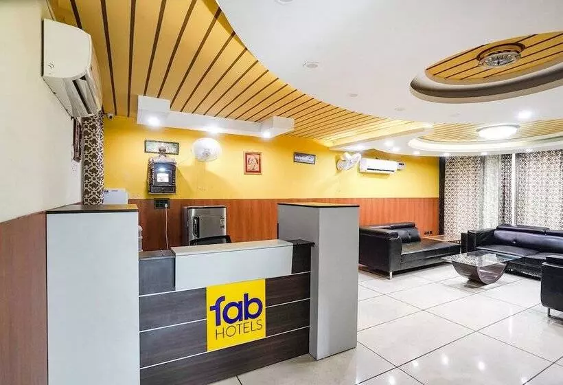 Fabhotel 17 Suites