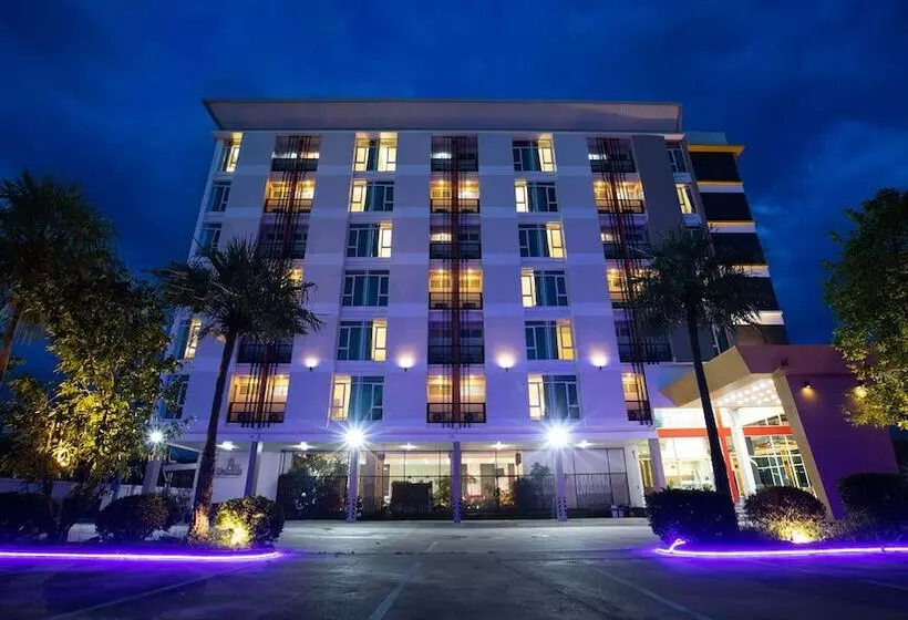 Hotelli B2 Mae Sot Boutique & Budget