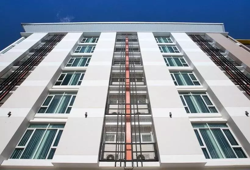 Hotelli B2 Mae Sot Boutique & Budget