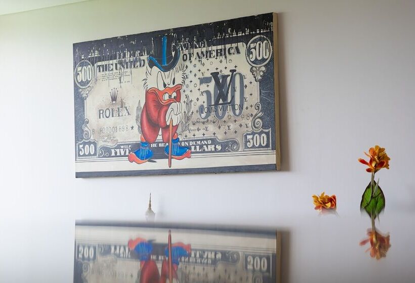 호텔 Bluepoint Seaview Patong 818