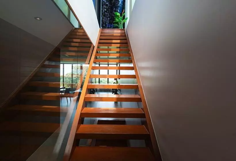 Hotelli Bluepoint Seaview Patong 818