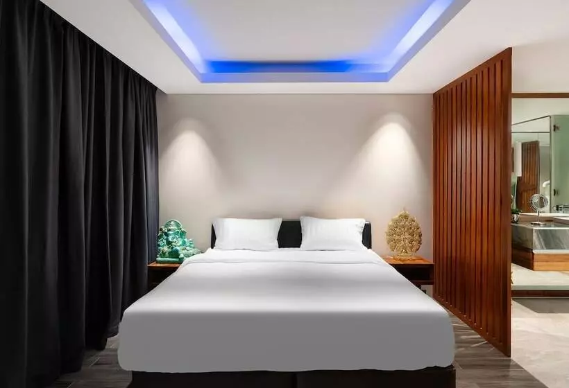 Hotelli Bluepoint Seaview Patong 818