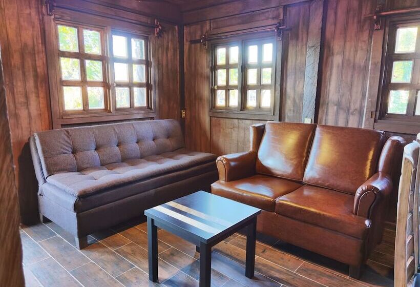 בית מלון כפרי La Diligencia Cabañas Campestres