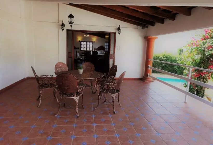 ホテル La Diligencia Cabañas Campestres