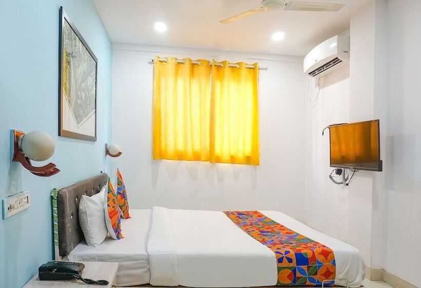 Отель Fabexpress Galaxy Hospitality