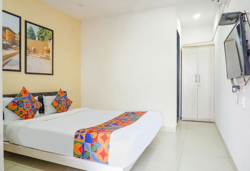 Отель Fabexpress Galaxy Hospitality