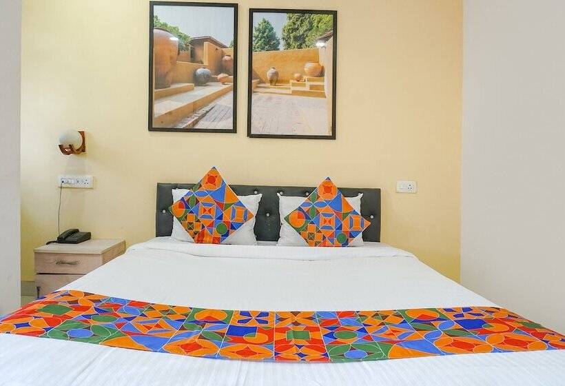 Отель Fabexpress Galaxy Hospitality