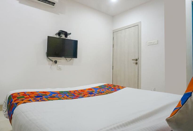 Отель Fabexpress Galaxy Hospitality