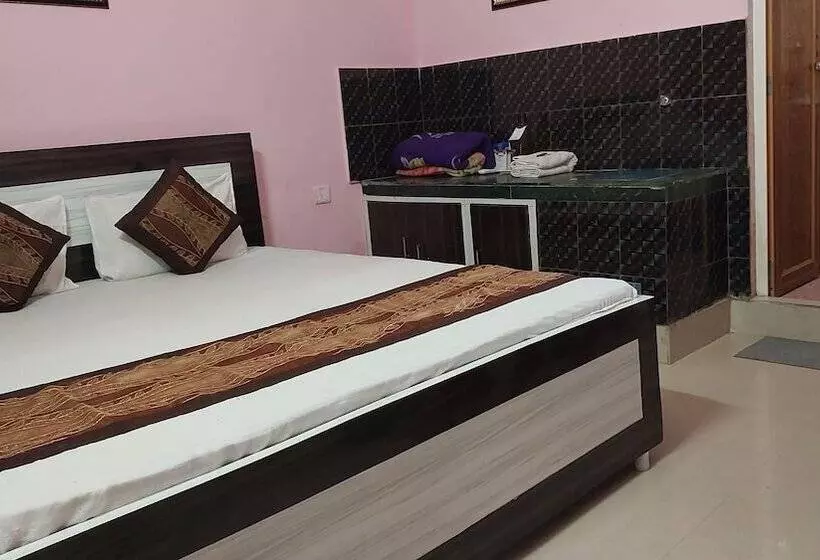 هتل Goroomgo Jagannath Inn Puri