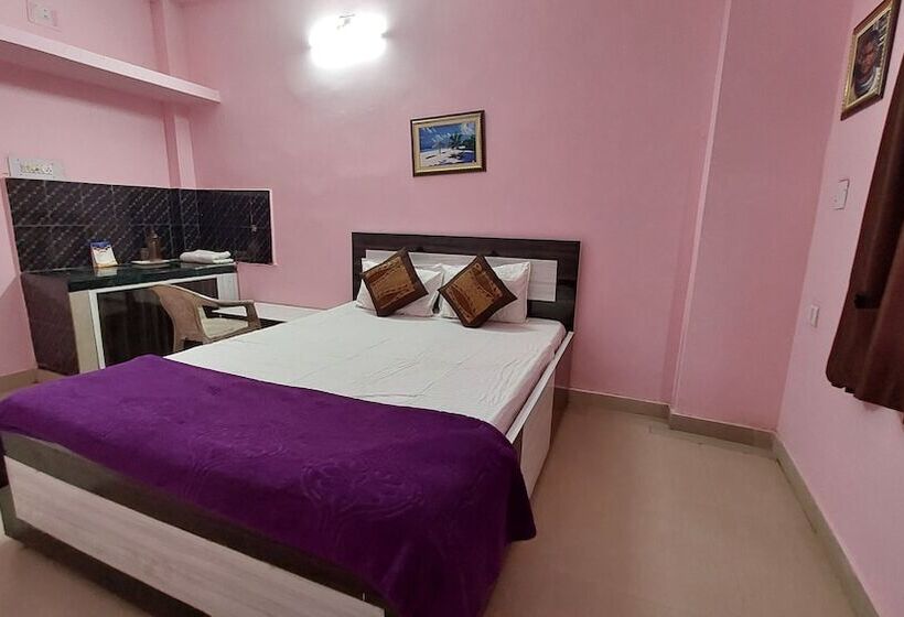 هتل Goroomgo Jagannath Inn Puri