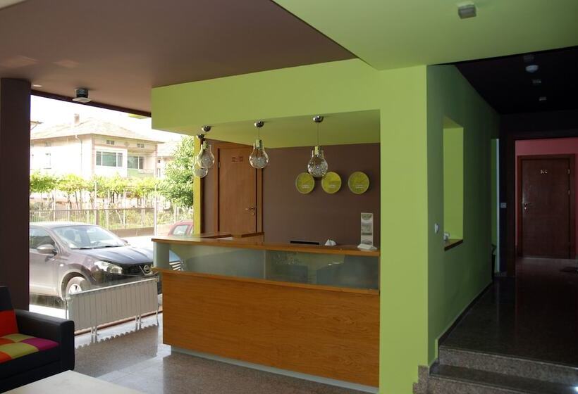 בית מלון כפרי Green Hisarya Family